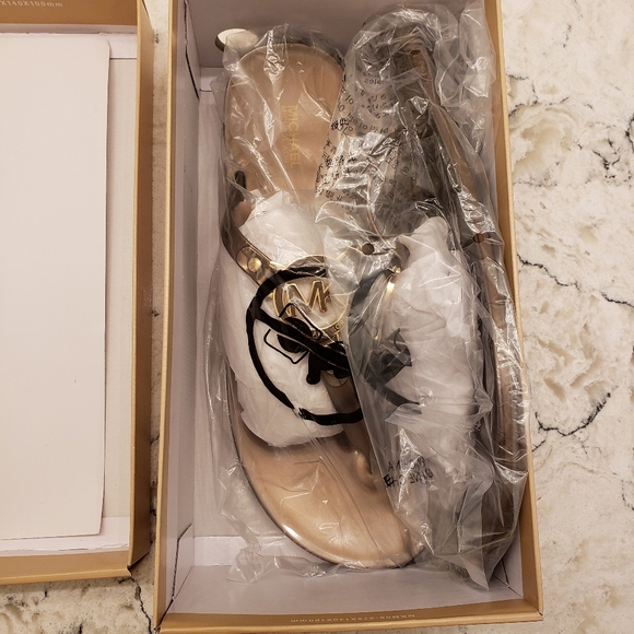 Brand new MK flip flops brown with gold MK plate - Picture 3 of 3